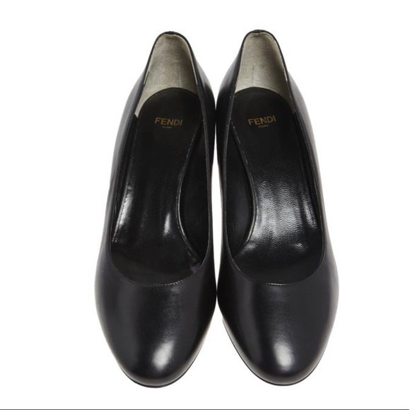 Fendi pumps. Gently used. Size 39 (8.5 US). Black, chunky heels - Picture 10 of 14